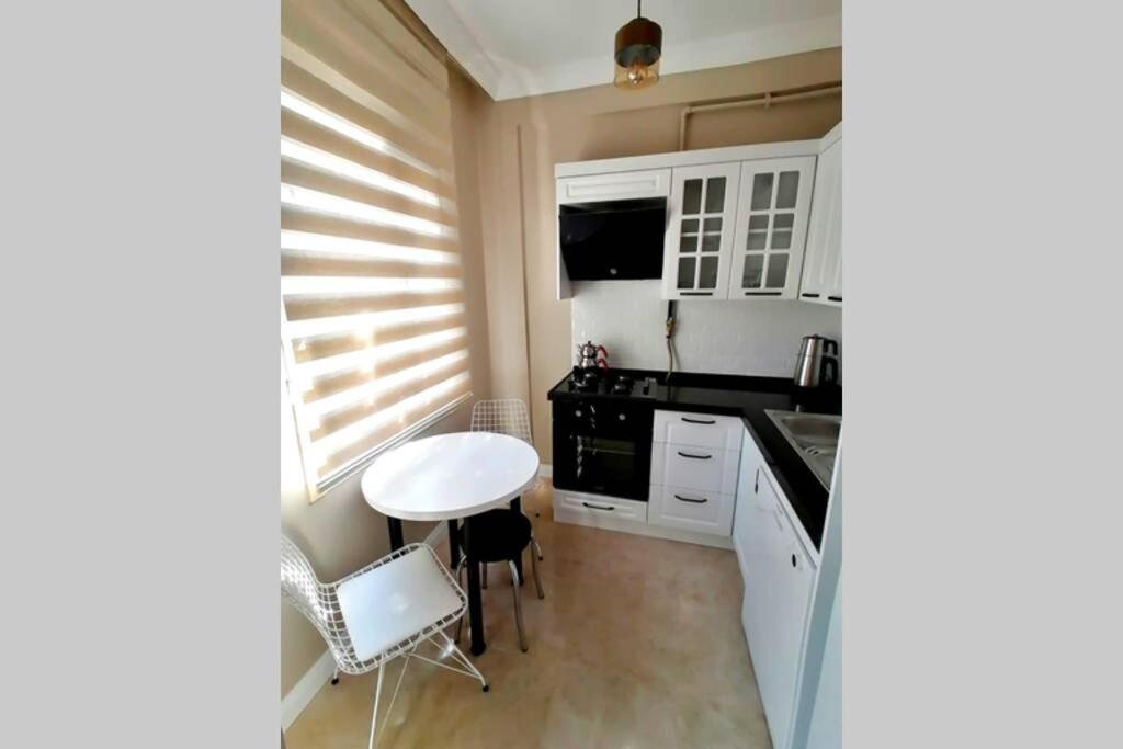 Khalkedon Flat 2 - Kadikoy'Deki Konaklama Adresiniz Istanbul Exterior photo